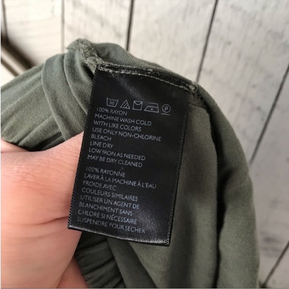 Silence + Noise Elastic Waist Green Pants - Picture 5 of 6